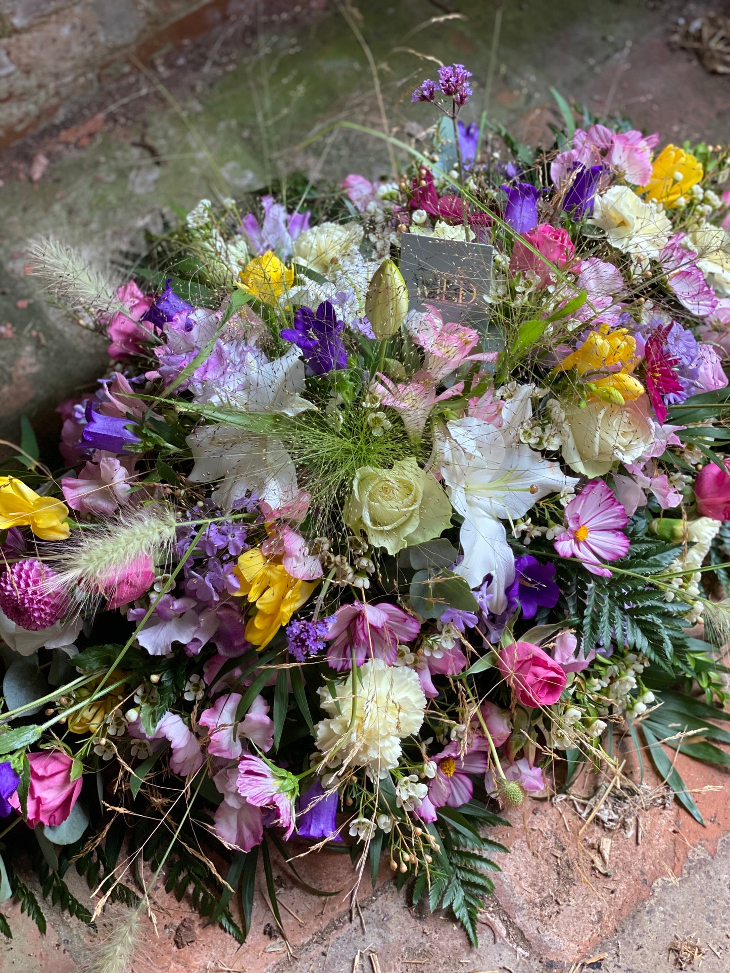 Double Ended Coffin Spray